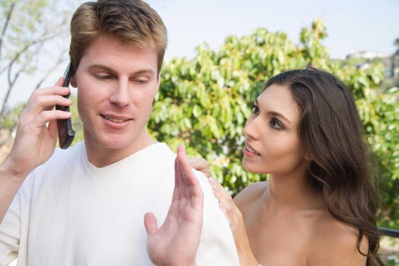 Будьте готовы к расставанию, если решили связать свою жизнь с эмоционально недоступным партнером