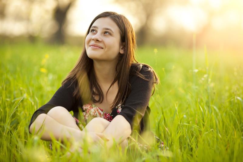 КПТ помогает избавиться от проблем, сформировать позитивный образ мыслей и настроиться на достижение целей в сжатые сроки